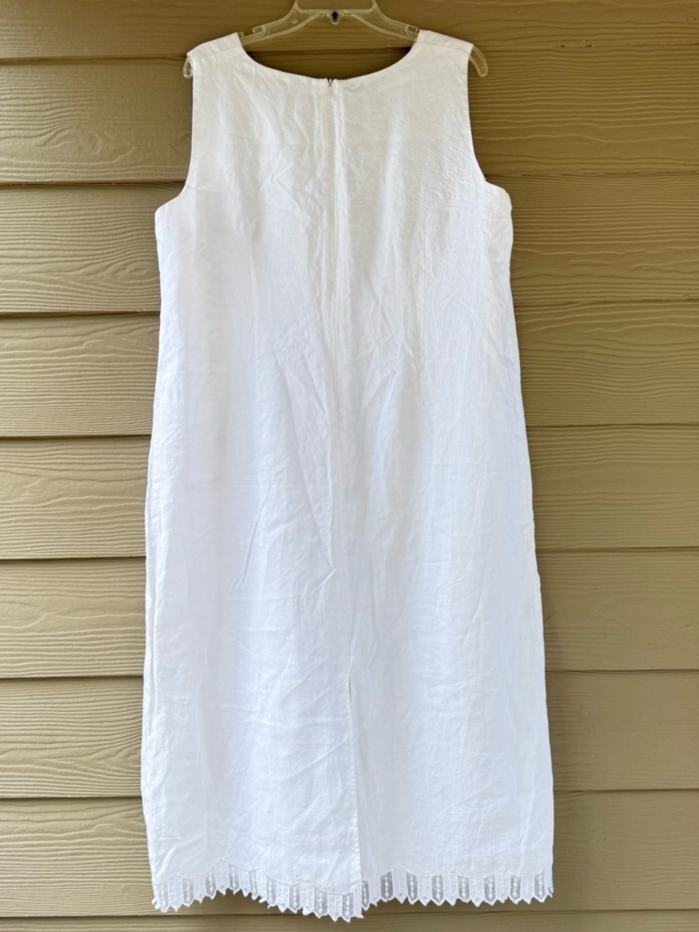 La Rea Linen Sleeveless White Midi Dress with Lace Trim - Picture 3 of 11